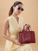 Red color option, Currently selected