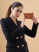 Tan color option, Currently selected