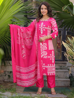 Sindh Fashion - Pink Semi Cotton Printed Kurta with Pant & Dupatta