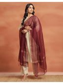 Maroon color option, Currently selected