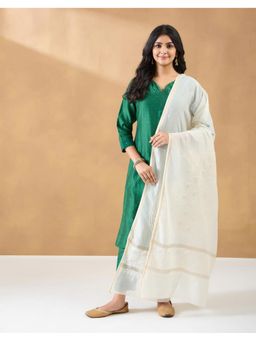 Fabindia - Women Off White Cotton Embroidered Dupatta