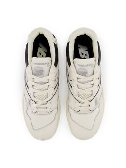 New Balance - Men Off White 550 Sneakers