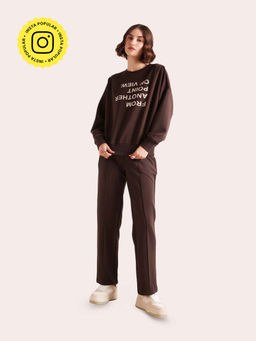 Muvazo - Point Of View Sweatshirt with Trackpants (Set of 2)