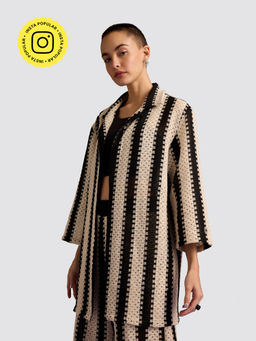 Muvazo - Crafted Crochet Shrug