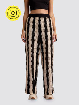 Muvazo - Crafted Crochet Pants