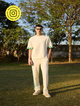 Muvazo - Heritage Grid Pant Co-Ord (Set of 2)