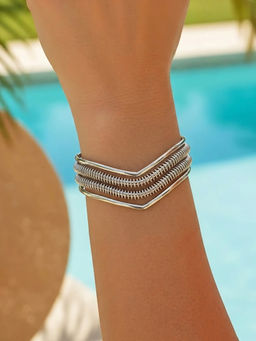 RUNORAA - Veloria Stainless Steel Cuff