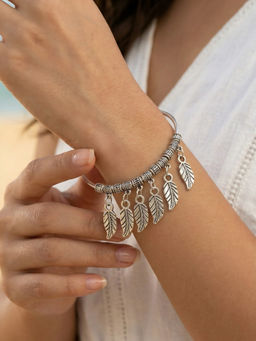RUNORAA - Silver Drift Bracelet