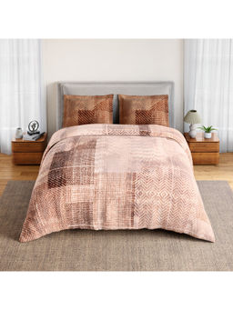 SPACES - Peach Geofoam Cotton 132 TC Percale Geometric Bedsheet with 2 Pillow Covers (Double)