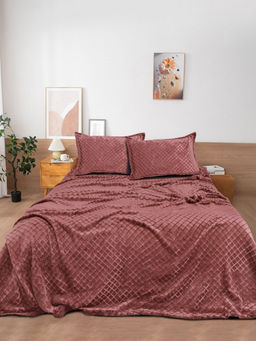 FABINALIV - Dark Rust Geometric Embossed Bedsheet with 2 Pillow Covers (King)