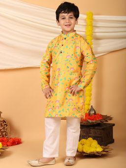 Kinder Kids - Cotton Silk Full Sleeves Floral Kurta & Pyjama- Yellow