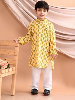 Kinder Kids - Full Sleeves Floral Kurta & Pyjama - Yellow