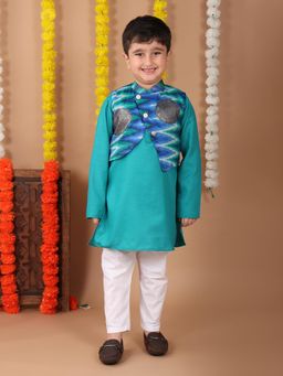 Kinder Kids - Solid Kurta & Pyjama With Foil Motif Printed Jacket - Green And Blue