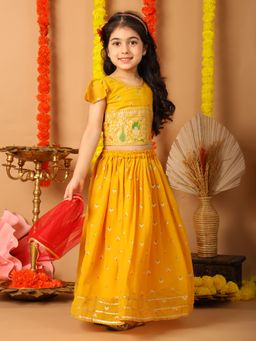 Kinder Kids - Cotton Woven Floral And Paisley Foil Lehenga With Choli & Dupatta - Yellow
