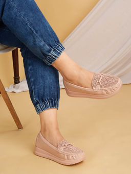 Flat n Heels - Women Pink Loafers