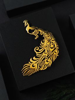 PELUCHE - Peacock Elegance Golden Stainless Steel Lapel Pin For Men