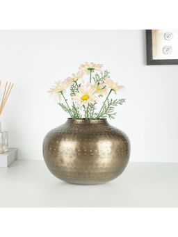 HomeTown - Shiraz Metal Hammered Vases In Gold