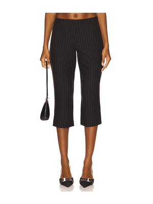 Buy NIA Cruz Capri (L) Online