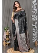 Black color option, Currently selected
