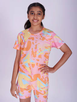 UMILDO - Girls Activewear Bold Abstract Print Quick Dry Sports Tee