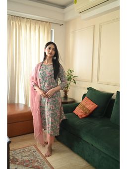 KAHVA - Women Multi-Color Floral Cotton Kurta with Pant and Dupatta