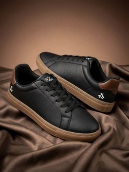 Campus - ELAN-08 Black Men Sneakers
