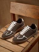 Brown color option