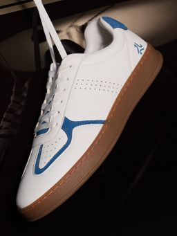 Campus - ELAN-11 Ivory Men Sneakers