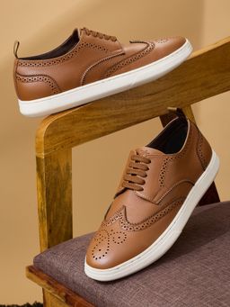 Campus - ELAN-27 Brown Men Sneakers