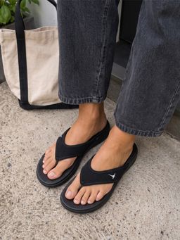 Indifeet - x Groway Women Black Knitted Mesh Thong Flipflops
