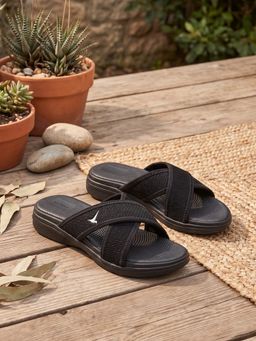 Indifeet - x Groway Women Black Cross-Strap Mesh Slip-On Sandals