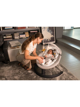 Nuna - Leaf Grow Bouncer–Toy Bar–3 Reclines–For Infants–Driftwood