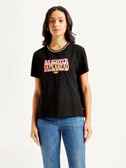 Levi's - Womens Typographic Print Relaxed Fit T-Shirt