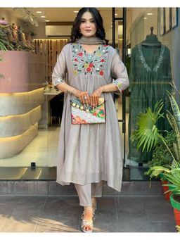 Gahan - Grey Chinon Viscose Embroidered Anarkali Kurta with Pant & Dupatta