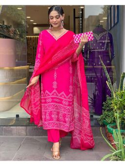 Gahan - Womens Pink French Crepe Straight Kurta with Pant & Dupatta