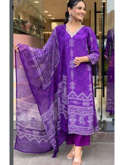 Gahan - Womens Purple French Crepe Straight Kurta with Pant & Dupatta