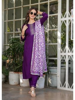 Gahan - Purple Rayon Embroidered Kurta with Pant & Dupatta