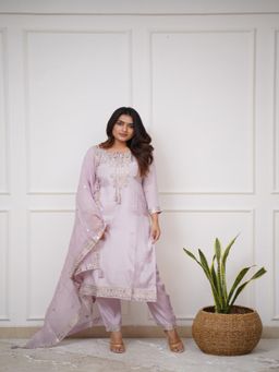 Gahan - Onion Purple Chanderi Embroidered Kurta with Pant & Dupatta