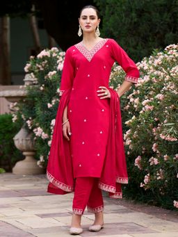 Gahan - Womens Red Rayon Slub Embroidered Kurta with Pant & Dupatta