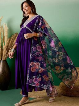 Gahan - Purple Georgette Embroidered Lined Anarkali Kurta with Pant & Dupatta