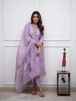 Gahan - Womens Purple Soft Rayon Slub Embroidered Straight Kurta with Pant & Dupatta