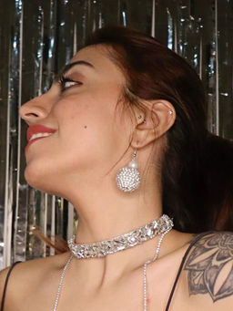 Label Pooja Rohra - Silver Julie Disco Ball with Pearl Earrings