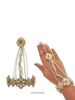 Label Pooja Rohra - White Anaya Hath Phool