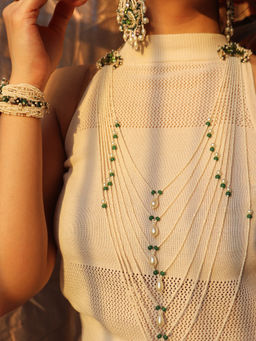 Label Pooja Rohra - Green Aishwa Raani Haar Necklace