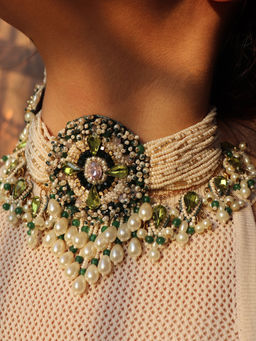 Label Pooja Rohra - Green Aishwa Choker Necklace