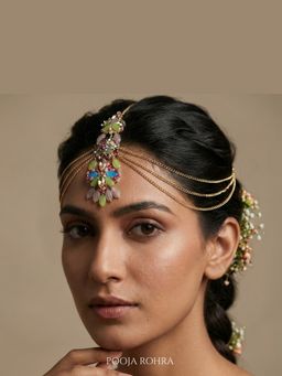 Label Pooja Rohra - Multi-Color Ivy Sheeshpatti with Layered Chains Mangtikka
