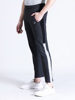 Crocodile - Men Solid Slim Fit Charcoal Trackpant