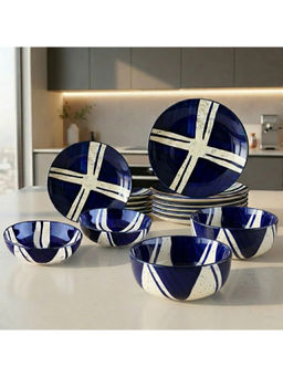 BlackCarrot - 16 Piece Blue and White Ceramic Dinner Set