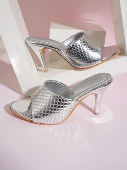 SCENTRA - Naila Silver Textured Heels