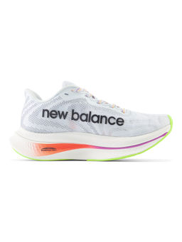 New Balance - Men FC SUPERCOMP TRAINER Ice Off White Running Shoes